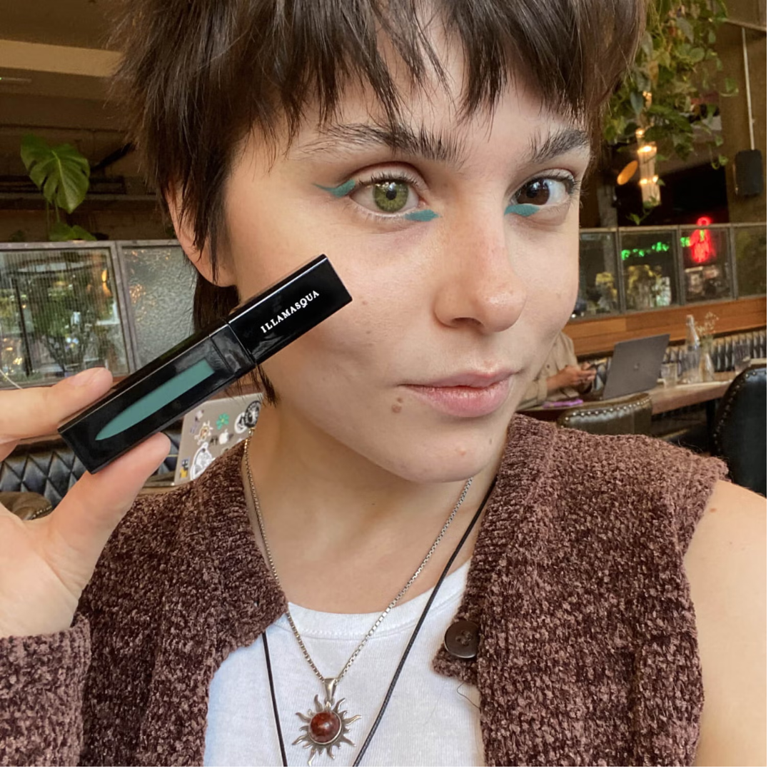 Eye Paint Longwear Liquid Shadow