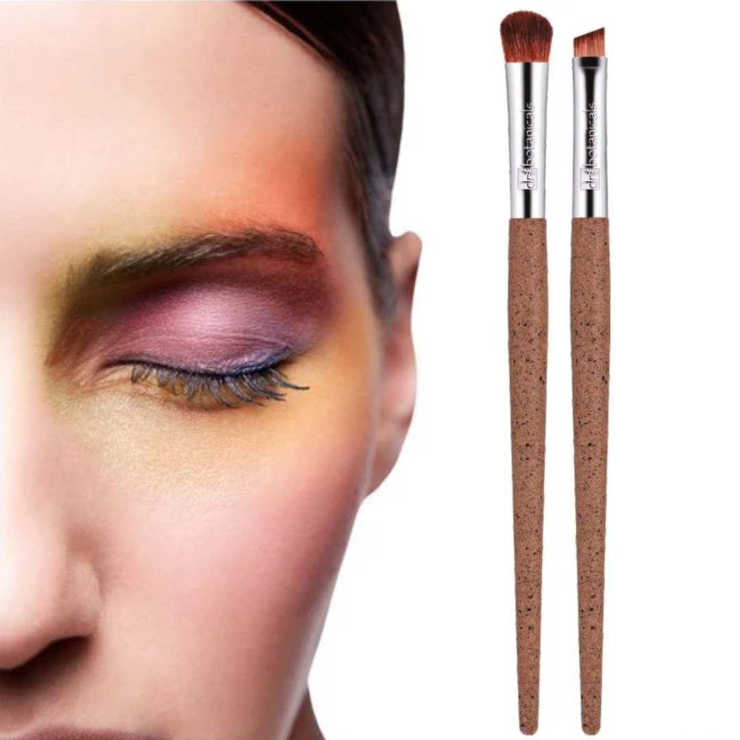 Set of 2 Eye Brushes
